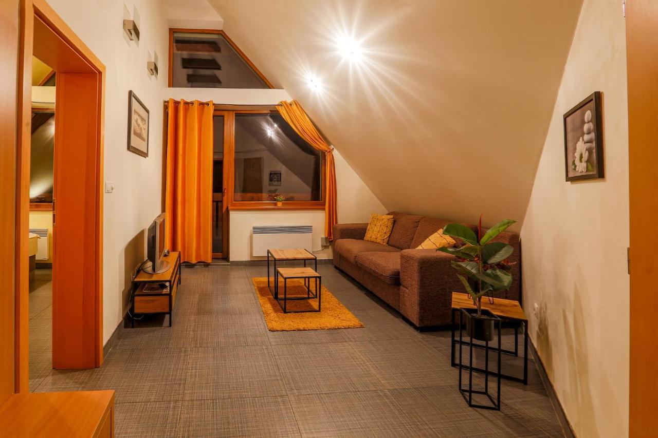 Apartmánový dom Fatrapark 1 - Hlavná recepcia Ruzomberok Exterior foto